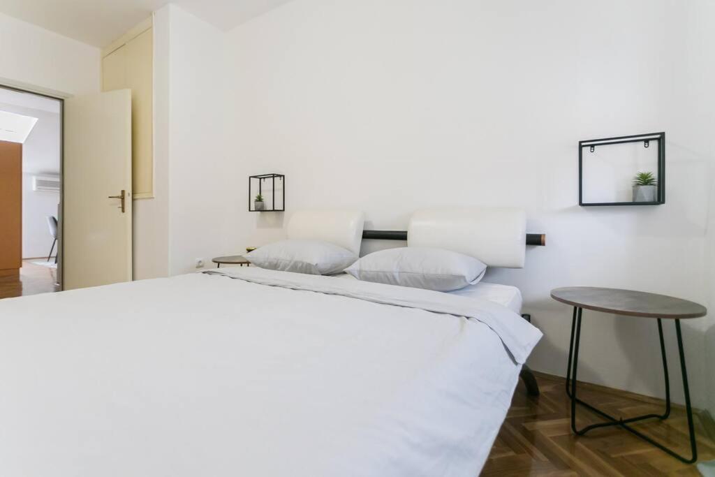 Apartment Urban Point - Centre Pet Friendly Crikvenica