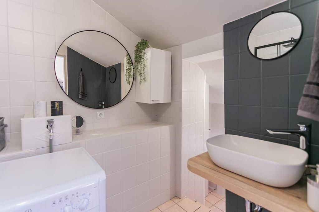 Urban Point - Centre Pet Friendly Apartment
